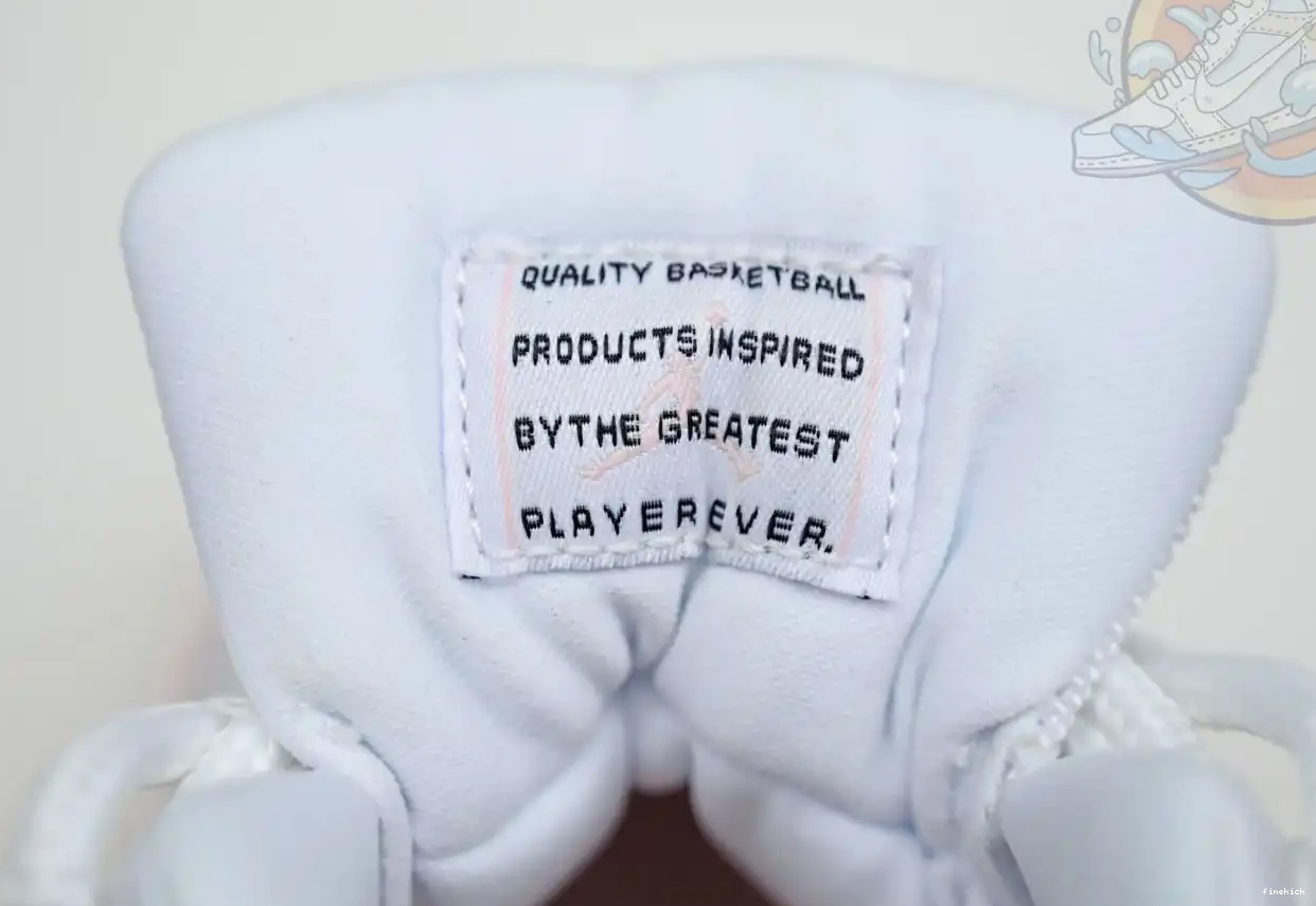Jordan 11 Air Jordan WMNS Low 0613